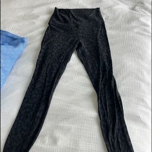 Lululemon Align High-Rise Pant “28 in black cheetah